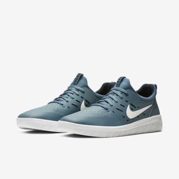 Nike SB Nyjah Free - Férfi Deszkás Cipő - Obszidián/Fehér